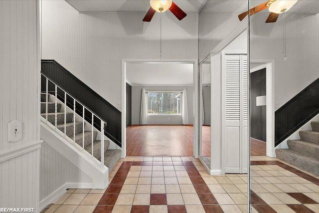 1831 North Lake Drive, Troy, MI 48083