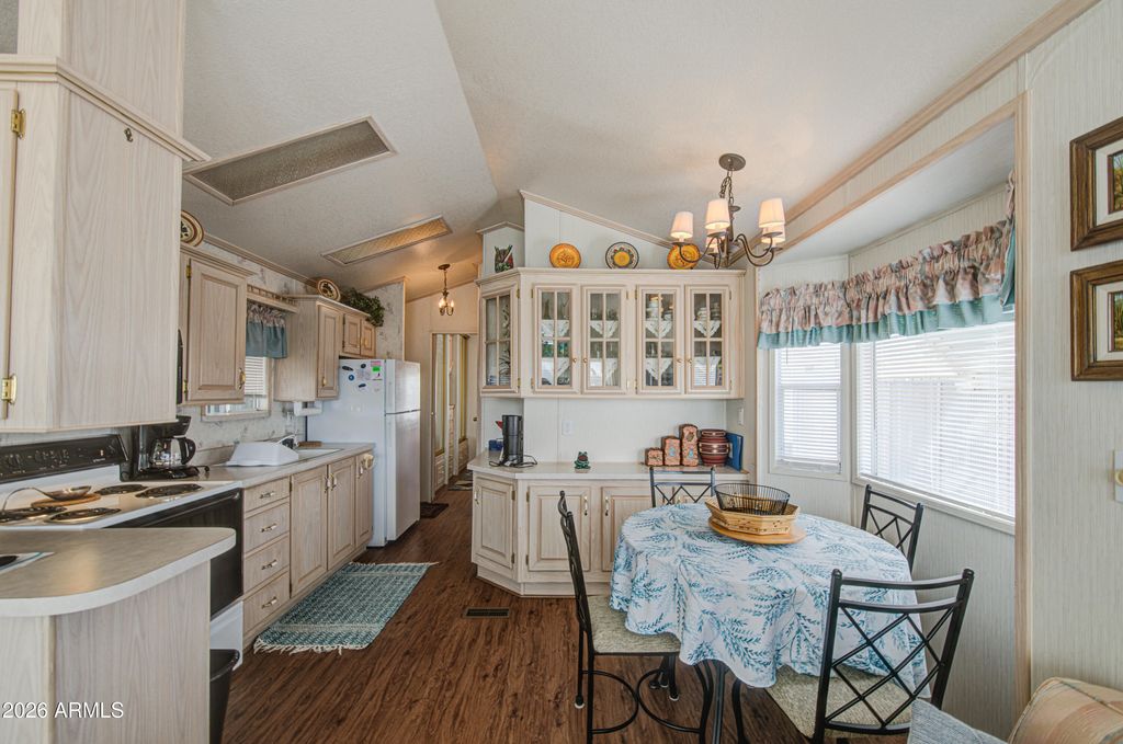 7750 E BROADWAY Road 202, Mesa, AZ 85208 — photo 2