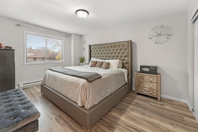 145 Prairiewood Drive S B, Fargo, ND 58103