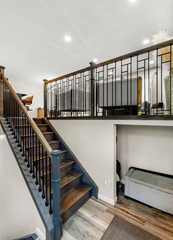 145 Prairiewood Drive S B, Fargo, ND 58103