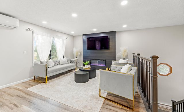 145 Prairiewood Drive S B, Fargo, ND 58103