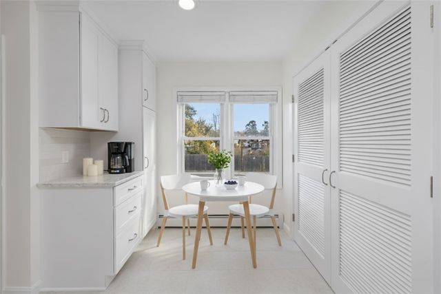 57 Clinton Street 57C, Newport, RI 02840