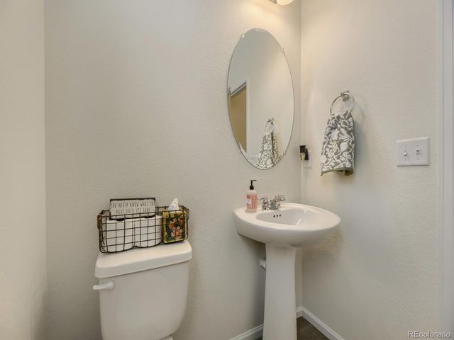 27447 E Costilla Drive, Aurora, CO 80016