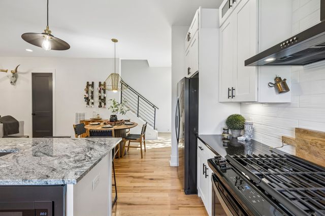 2702B Bronte Ave, Nashville, TN 37216
