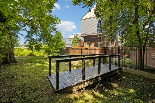 2702B Bronte Ave, Nashville, TN 37216