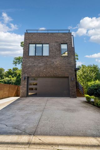 2702B Bronte Ave, Nashville, TN 37216