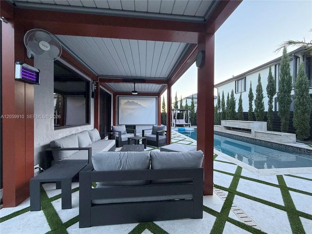 13661 SW 160th Court, Miami, FL 33196