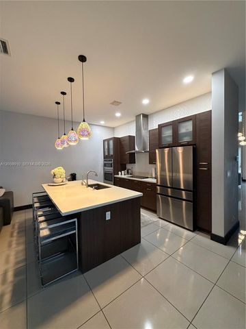 13661 SW 160th Court, Miami, FL 33196