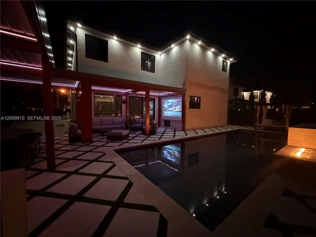 13661 SW 160th Court, Miami, FL 33196