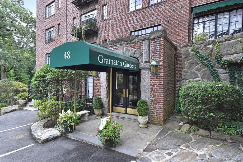 48 Sagamore Road 32, Bronxville, NY 10708 — exterior