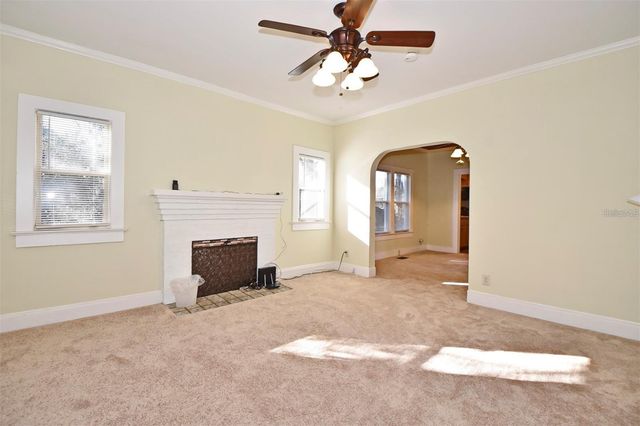 1015 MARTIN STREET, Deland, FL 32720