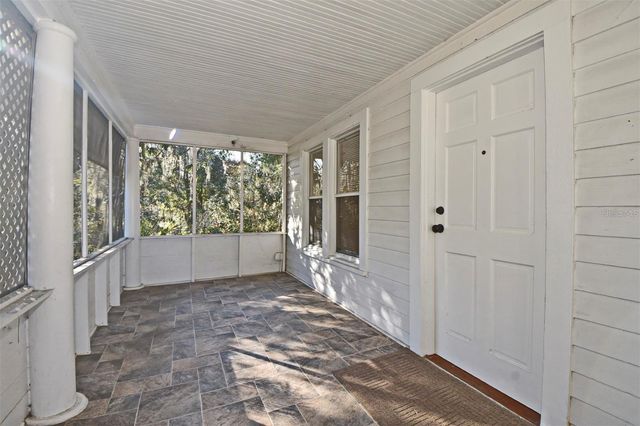 1015 MARTIN STREET, Deland, FL 32720