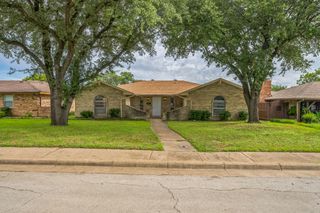 715 San Juan Drive, Duncanville, TX 75116