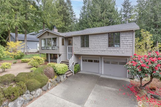 20 Clipper Lane, Port Ludlow, WA 98365
