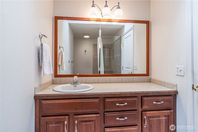 20 Clipper Lane, Port Ludlow, WA 98365