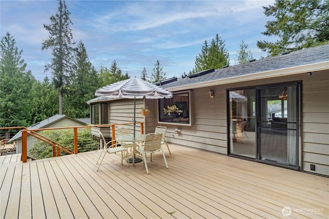 20 Clipper Lane, Port Ludlow, WA 98365