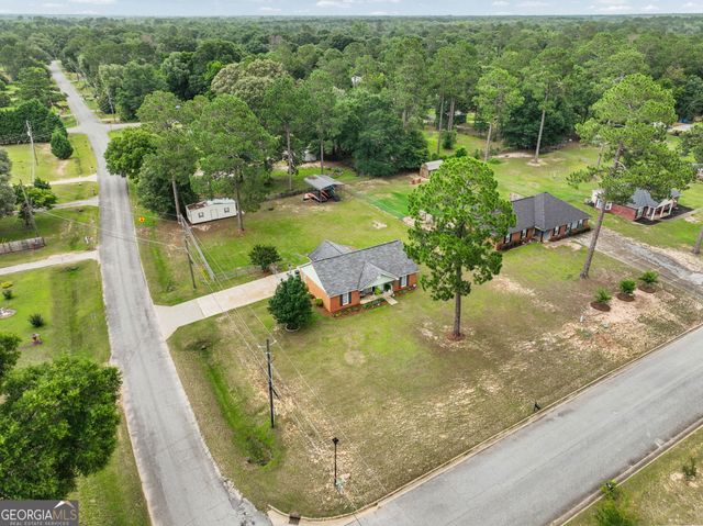 101 Tall Pines Drive, Leesburg, GA 31763