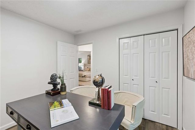 5090 River Valley Drive SE, Smyrna, GA 30082