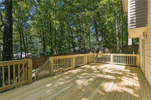 5090 River Valley Drive SE, Smyrna, GA 30082
