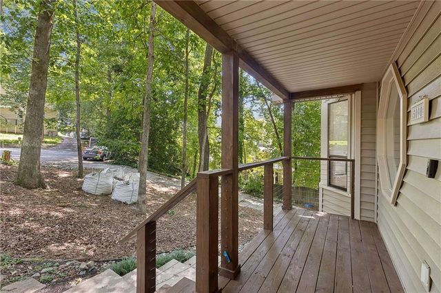 5090 River Valley Drive SE, Smyrna, GA 30082