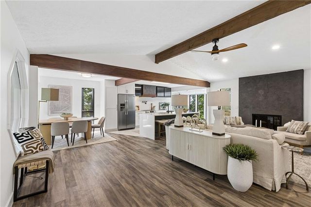 5090 River Valley Drive SE, Smyrna, GA 30082
