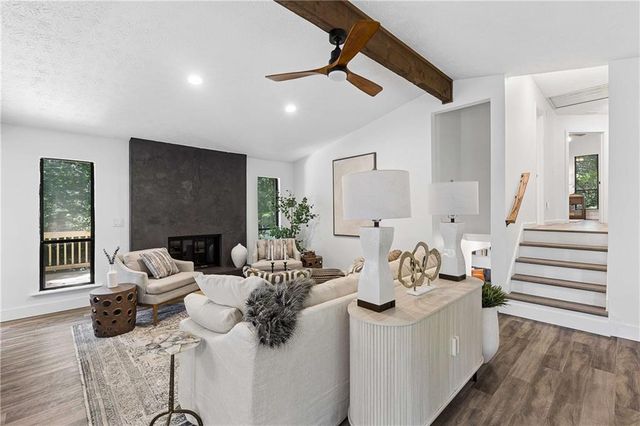 5090 River Valley Drive SE, Smyrna, GA 30082