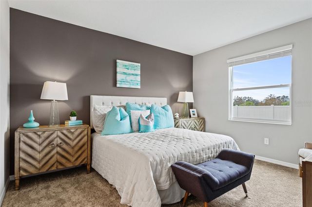 5601 NINA WAY, St Cloud, FL 34771