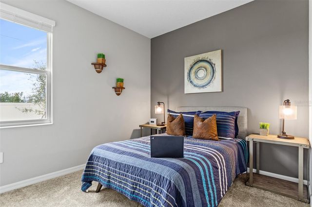 5601 NINA WAY, St Cloud, FL 34771