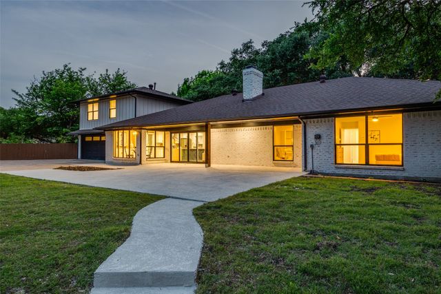 2400 Timbercreek Drive, Plano, TX 75075