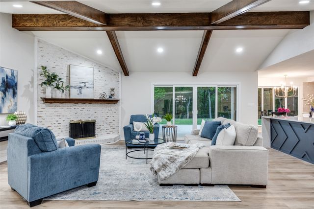 2400 Timbercreek Drive, Plano, TX 75075