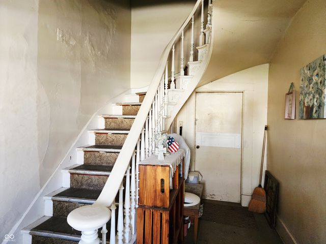 216 S Marion Street, Martinsville, IN 46151