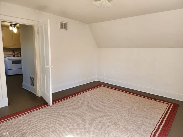 216 S Marion Street, Martinsville, IN 46151