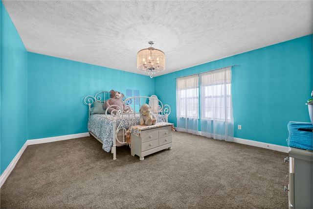 108 Stallion Rd, Findlay Twp, PA 15026