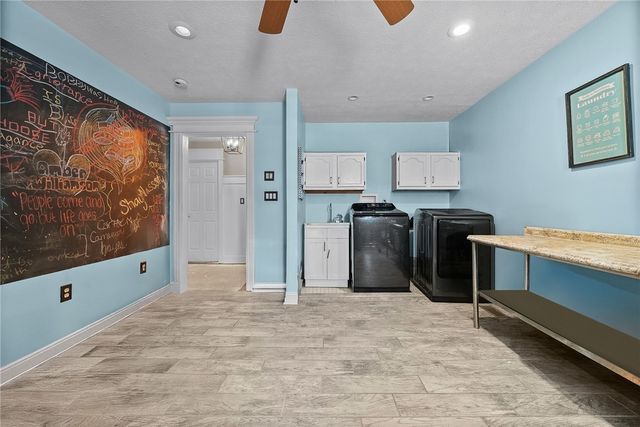 108 Stallion Rd, Findlay Twp, PA 15026