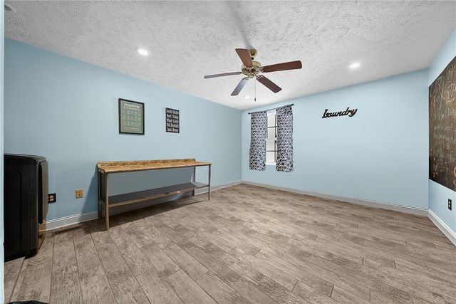 108 Stallion Rd, Findlay Twp, PA 15026