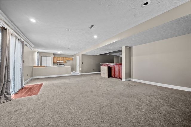 108 Stallion Rd, Findlay Twp, PA 15026