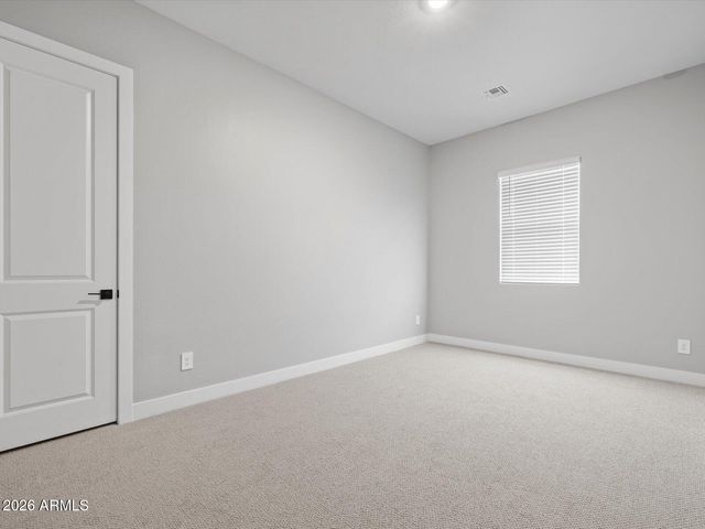 17665 W COLLEGE Drive, Goodyear, AZ 85395