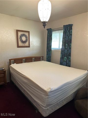 1824 Robindale Street, Wickliffe, OH 44092