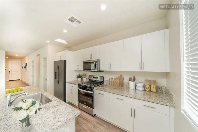 1781 Iris Circle, San Jacinto, CA 92583