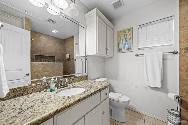 701 E Arapaho Avenue, Pharr, TX 78577