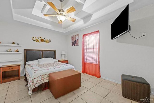 701 E Arapaho Avenue, Pharr, TX 78577