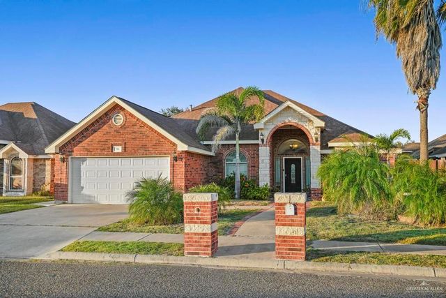 701 E Arapaho Avenue, Pharr, TX 78577