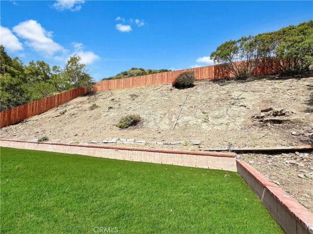 5519 E Avenida Palmar, Orange, CA 92869