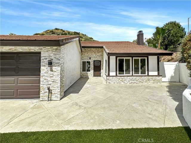 5519 E Avenida Palmar, Orange, CA 92869