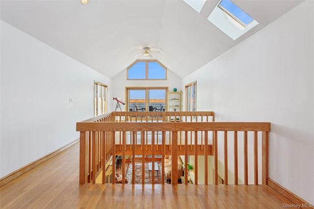 991 W Park Avenue, Long Beach, NY 11561