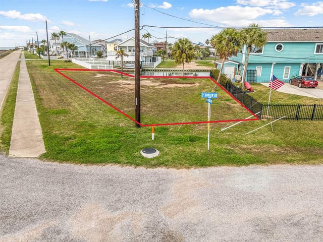 16714 Curlew Road, Jamaica Beach, TX 77554