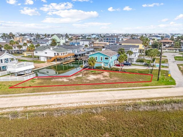 16714 Curlew Road, Jamaica Beach, TX 77554