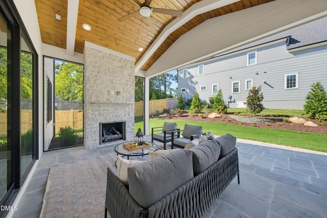 413 Pinecroft Drive, Raleigh, NC 27609