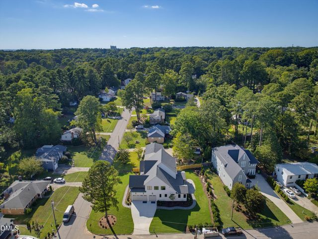 413 Pinecroft Drive, Raleigh, NC 27609