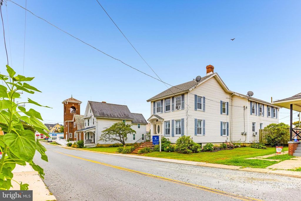 16 N WALNUT ST, Rising Sun, MD 21911